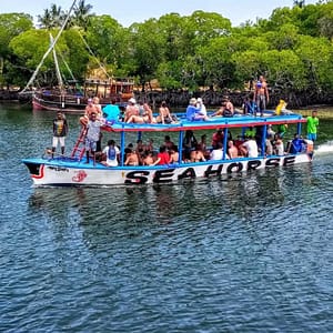 In Barca in Kenya con Michelino In Barca in Kenya con Michelino