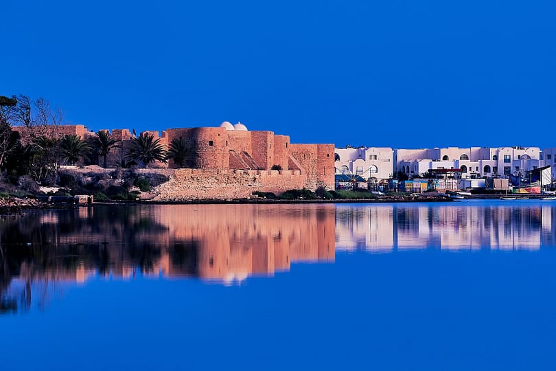 Dov’è il mare più bello in Tunisia? Le 5 Spiagge da Non Perdere